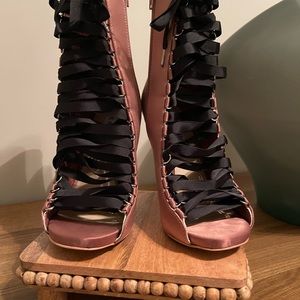 Steve Madden lace up booties